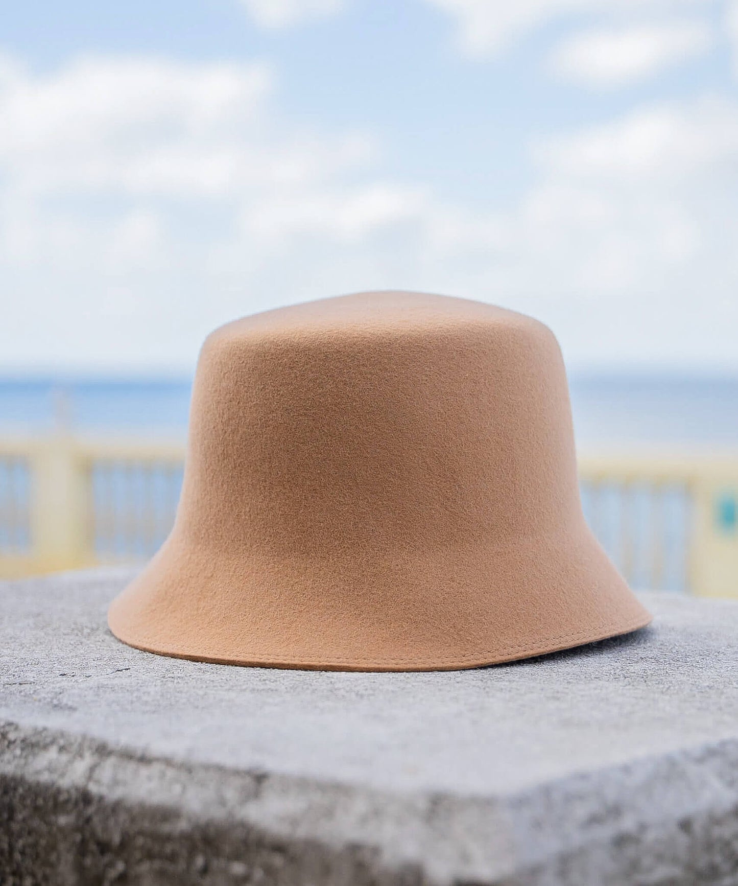 WOOL BUCKET HAT