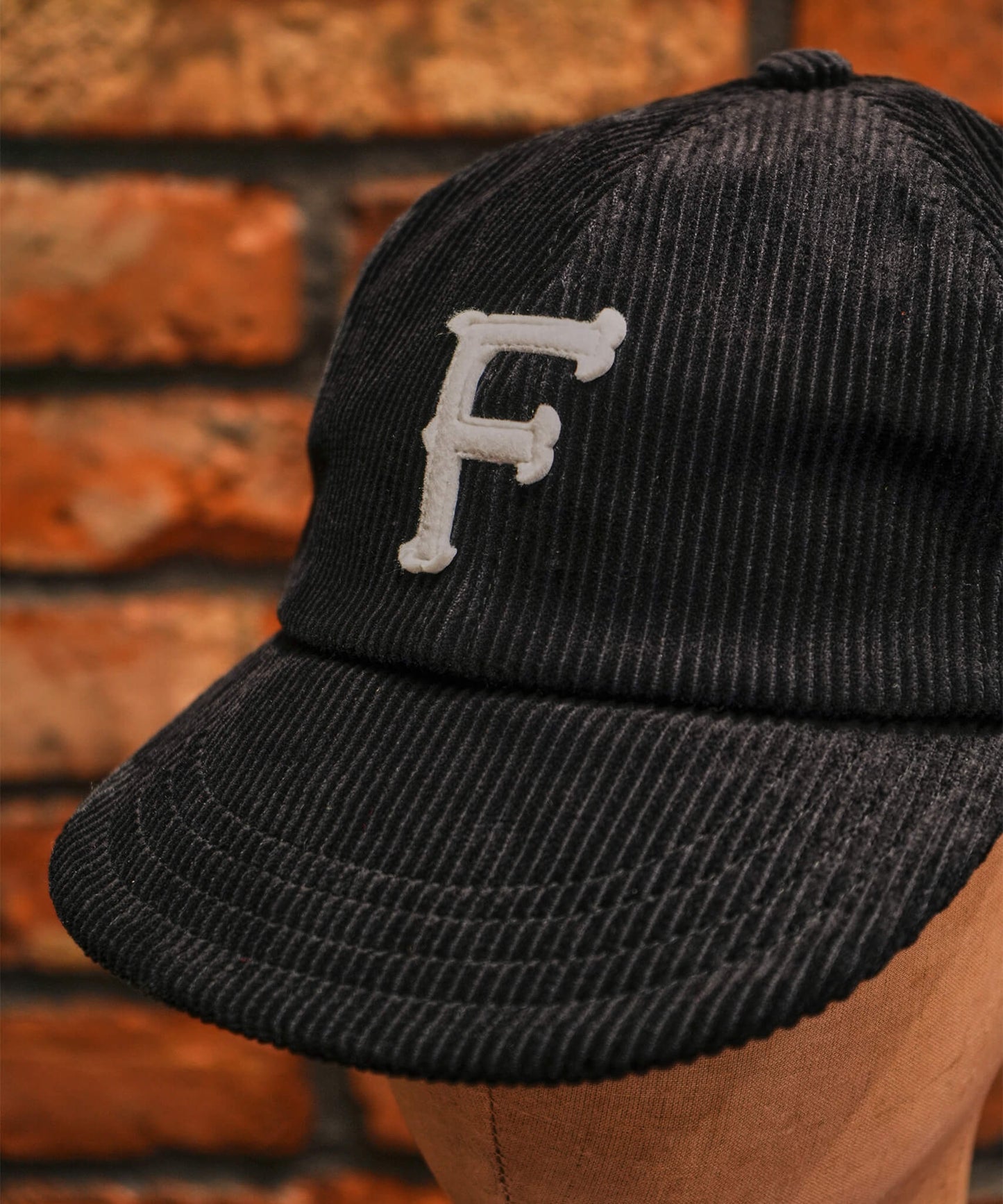 F WAPPEN CAP