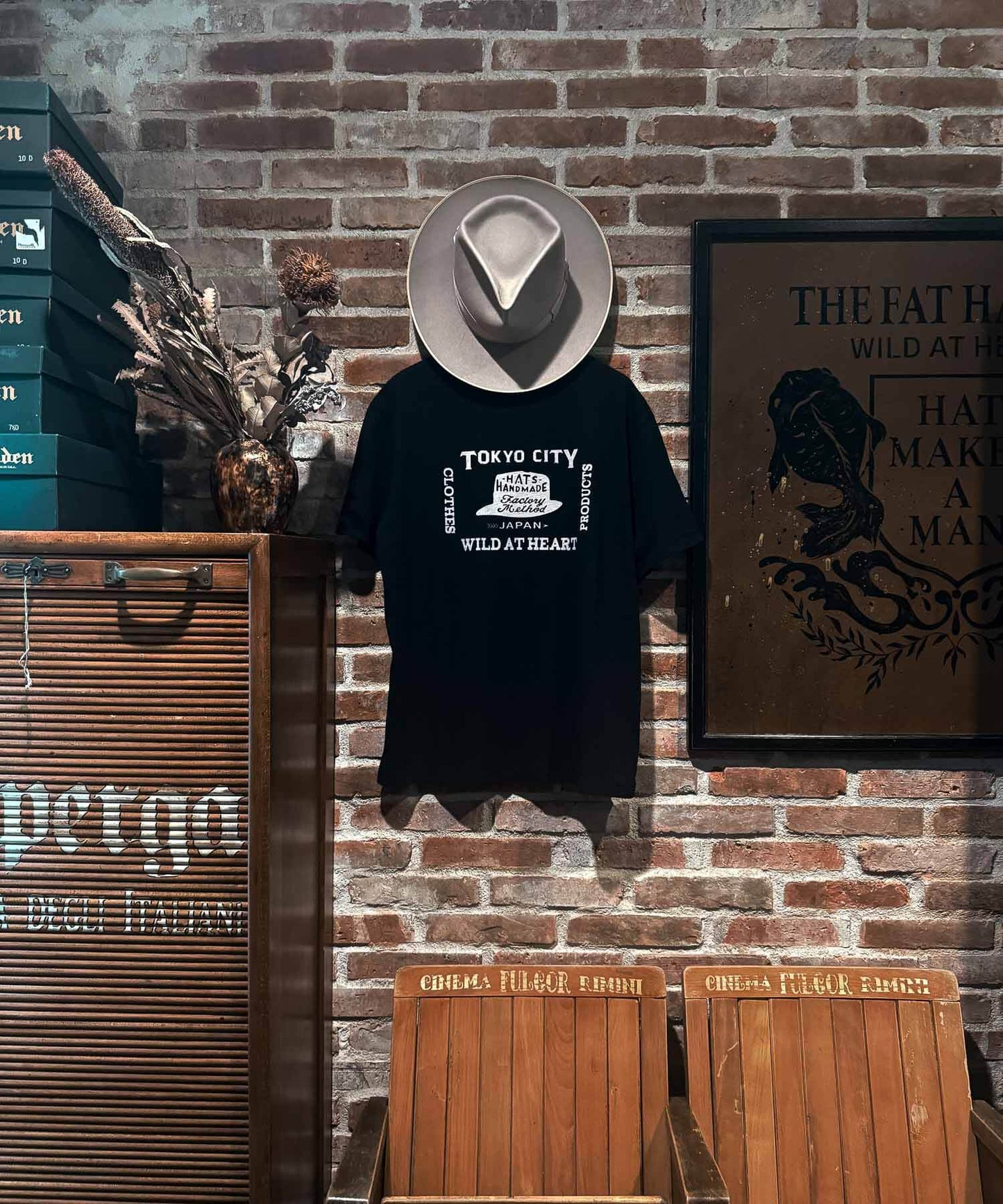 6.2oz Crew Neck TEE “Signboard” 8251006