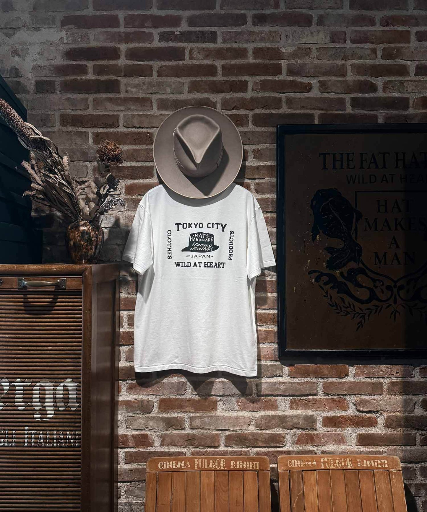 6.2oz Crew Neck TEE “Signboard” 8251006