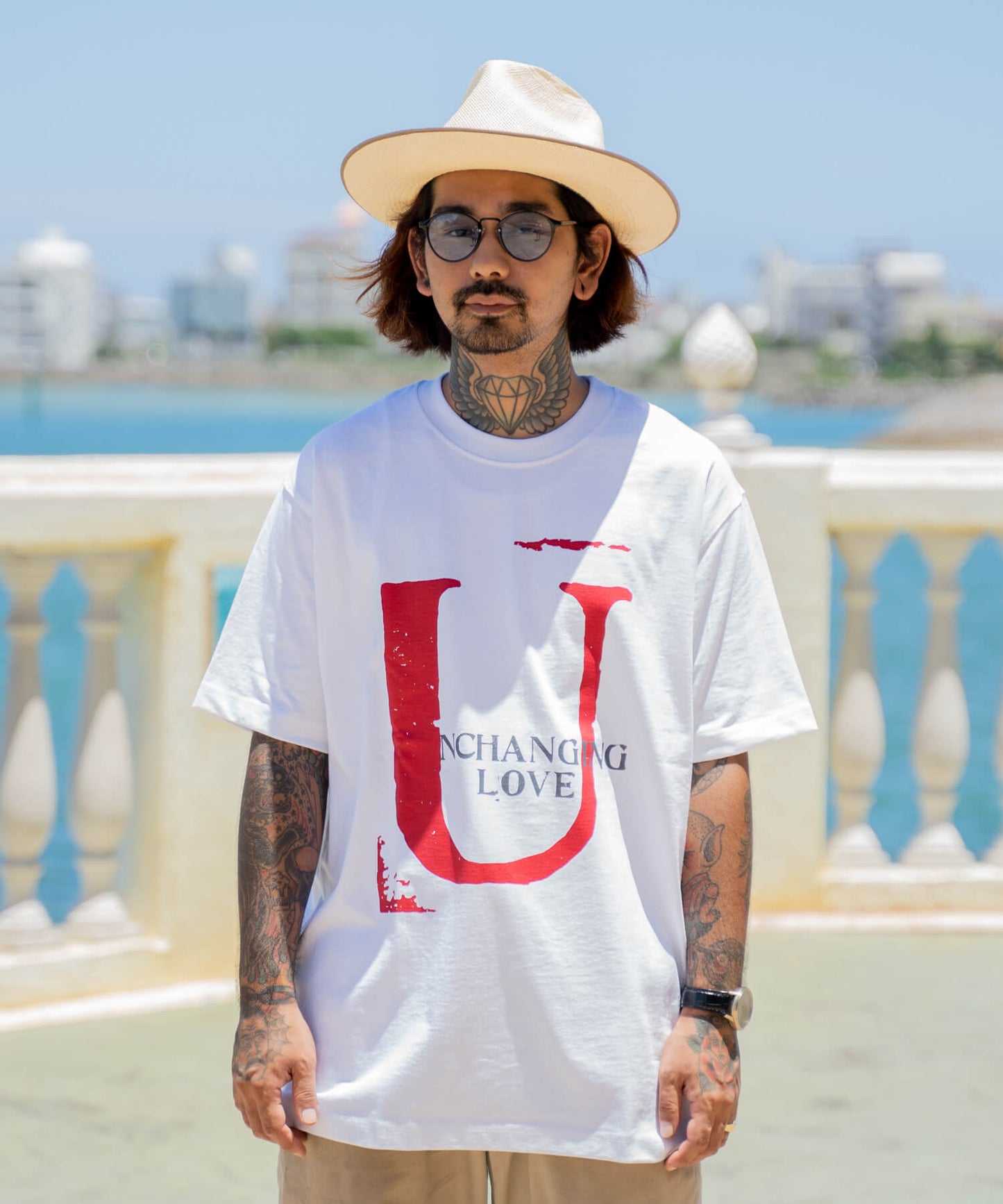 BIG U TEE SHIRT