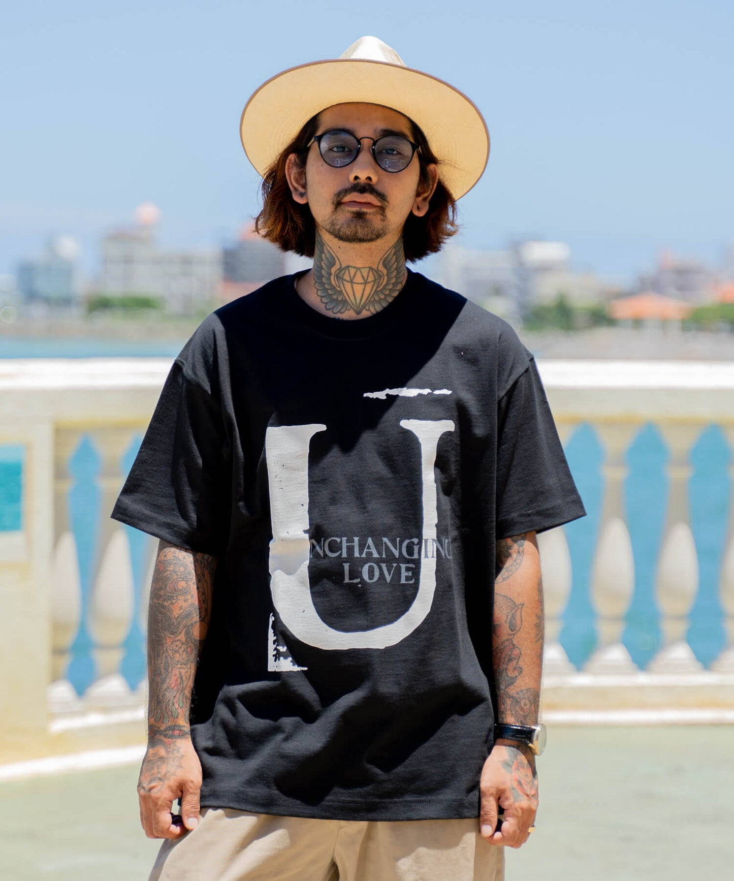 BIG U TEE SHIRT