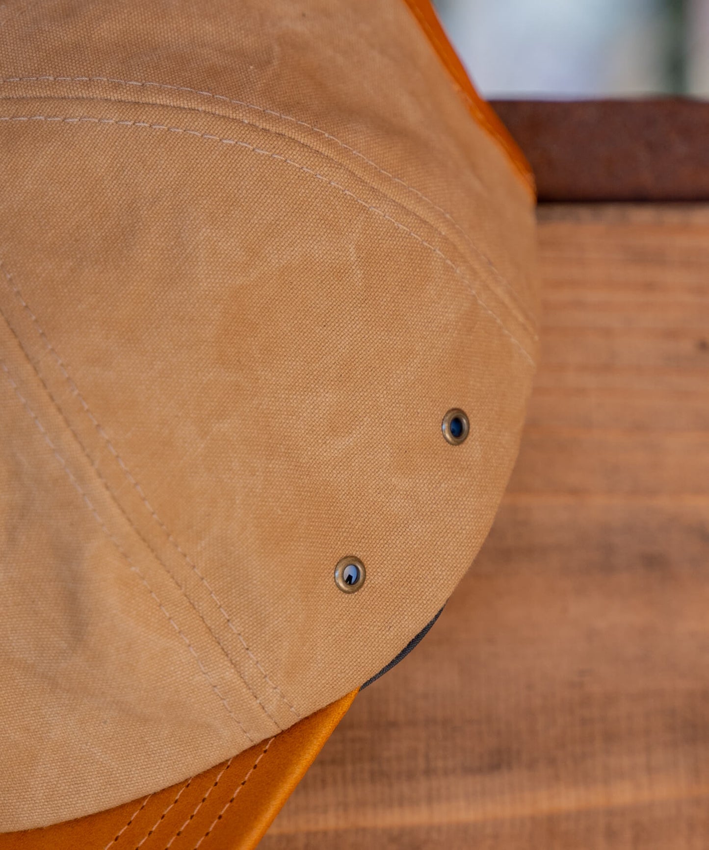 MINERVA OX LEATHER CAP