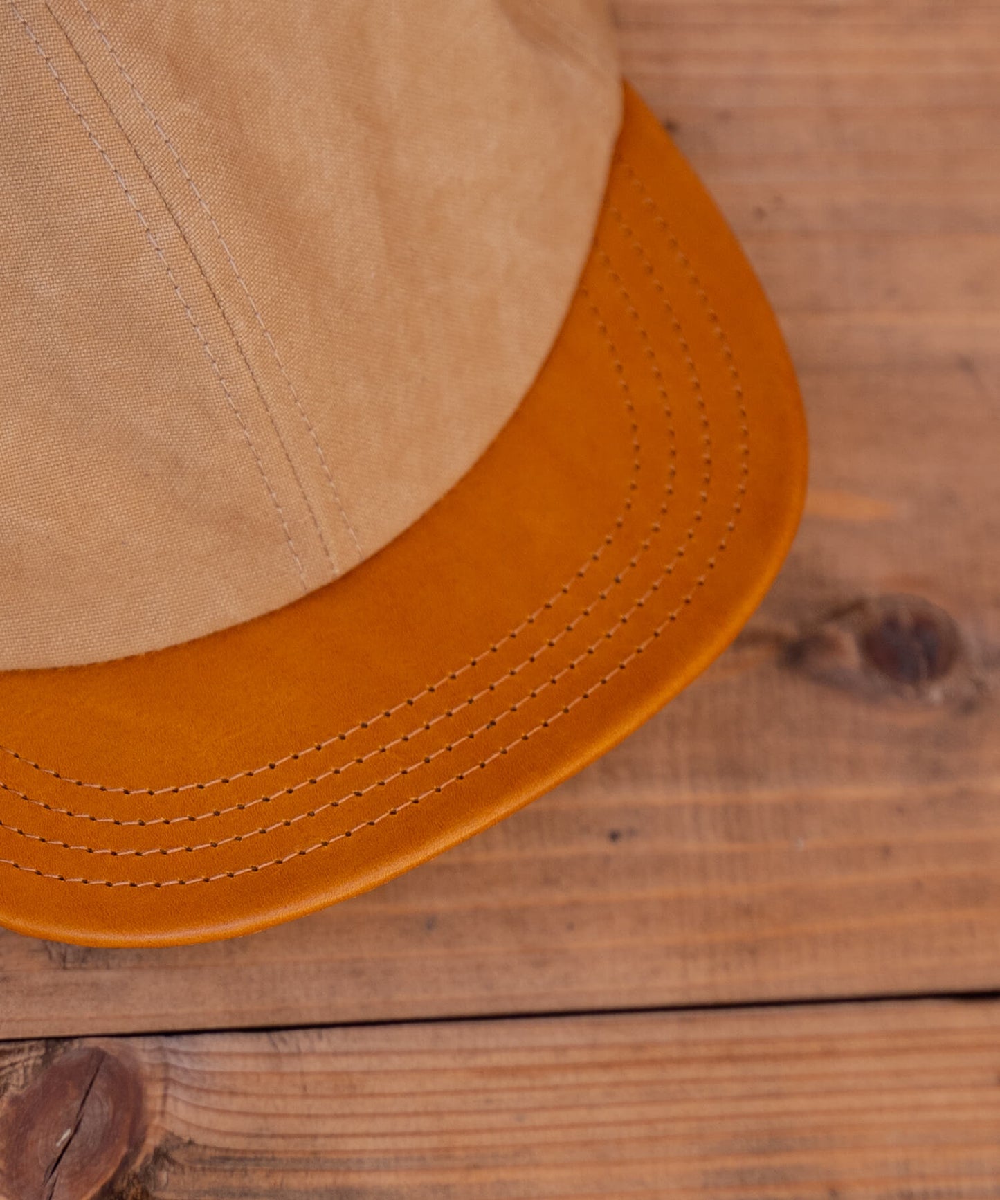 MINERVA OX LEATHER CAP