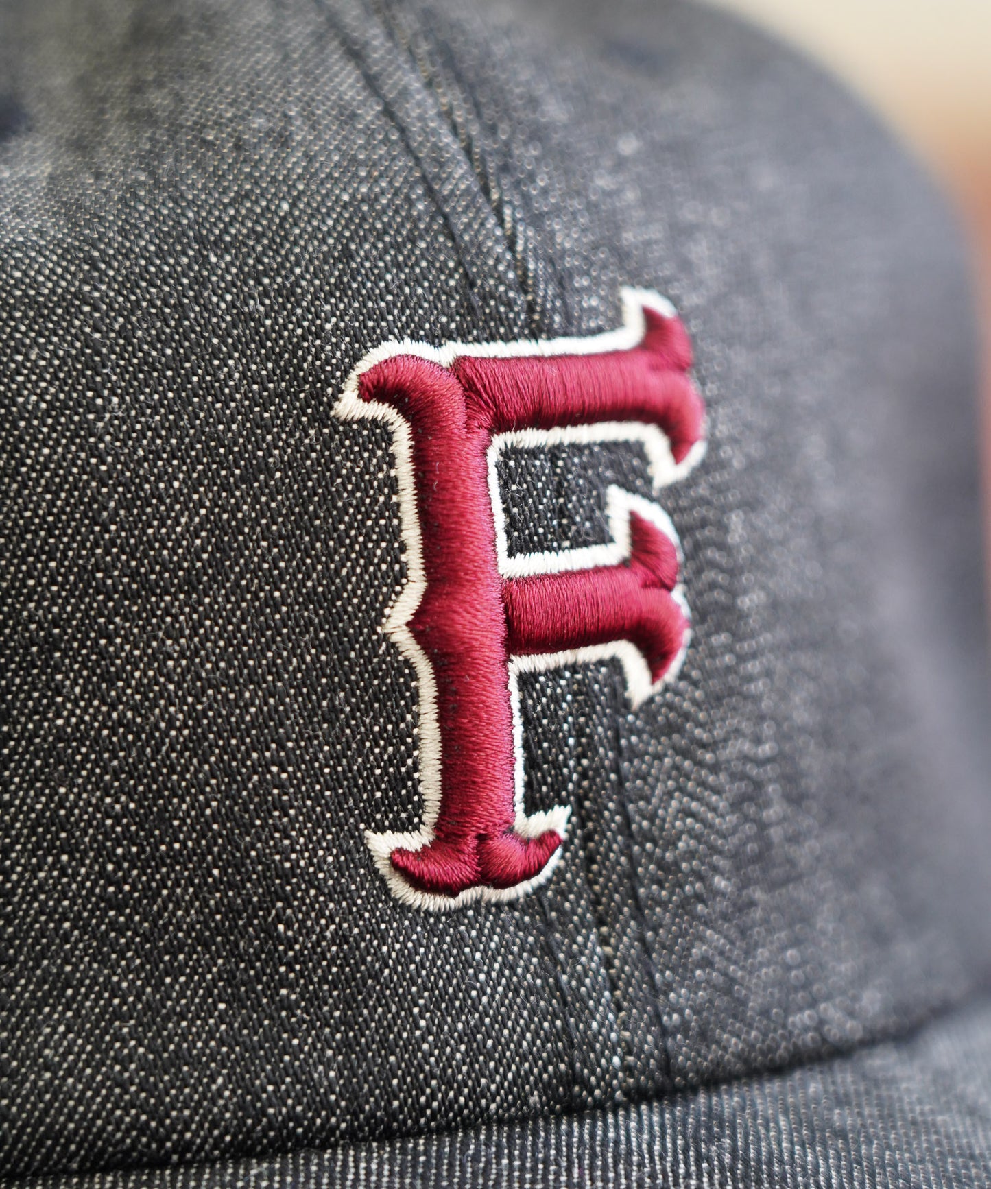 F EMB BB CAP 5252002
