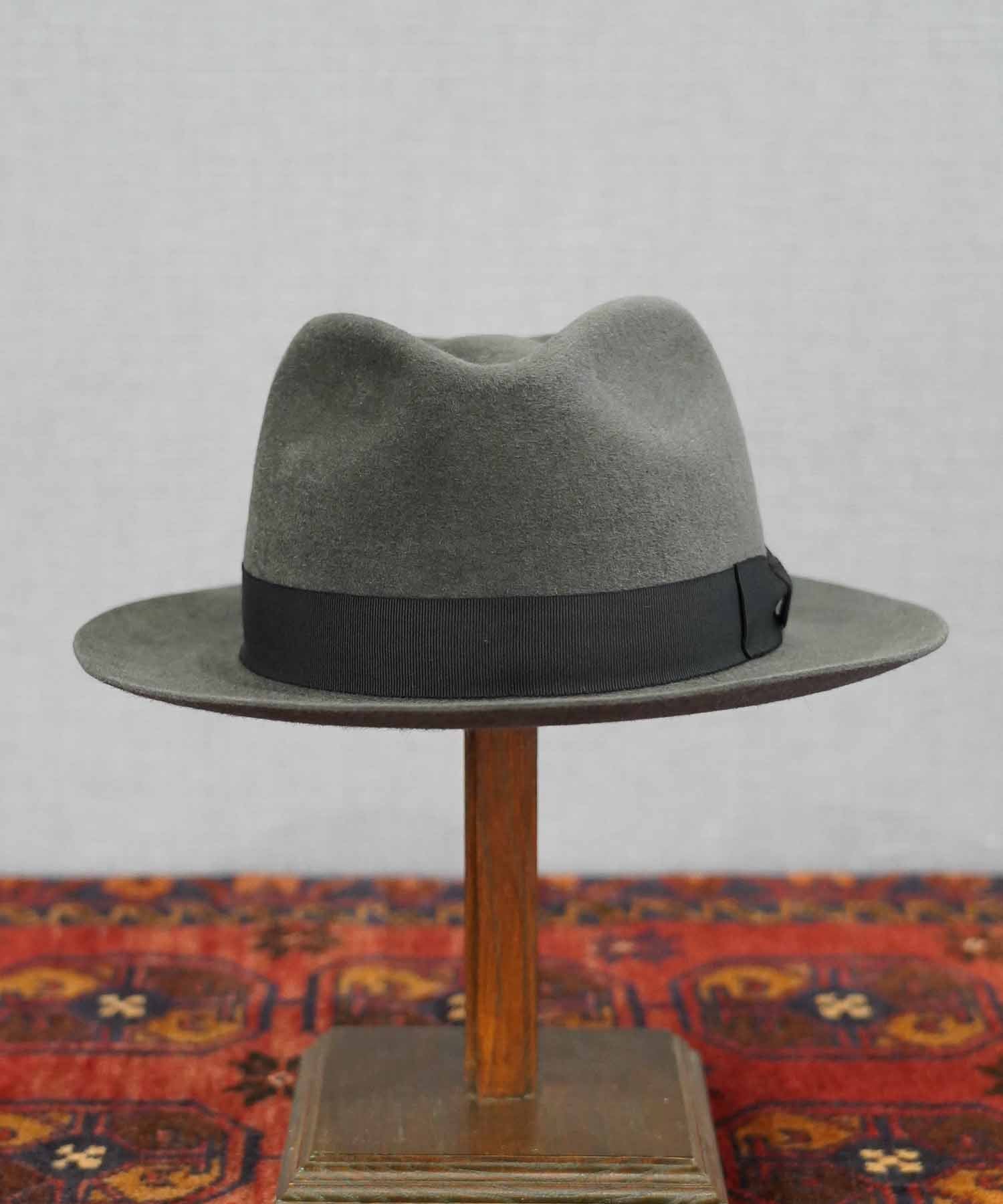THE FAT HATTER グレー フェルトハット KALEE JOSE RABBIT VELOUR HAT 6254001 – THE FAT HATTER