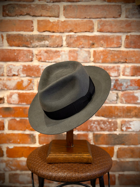 JOHN DOE /  RABBIT QUALITY (56cm)