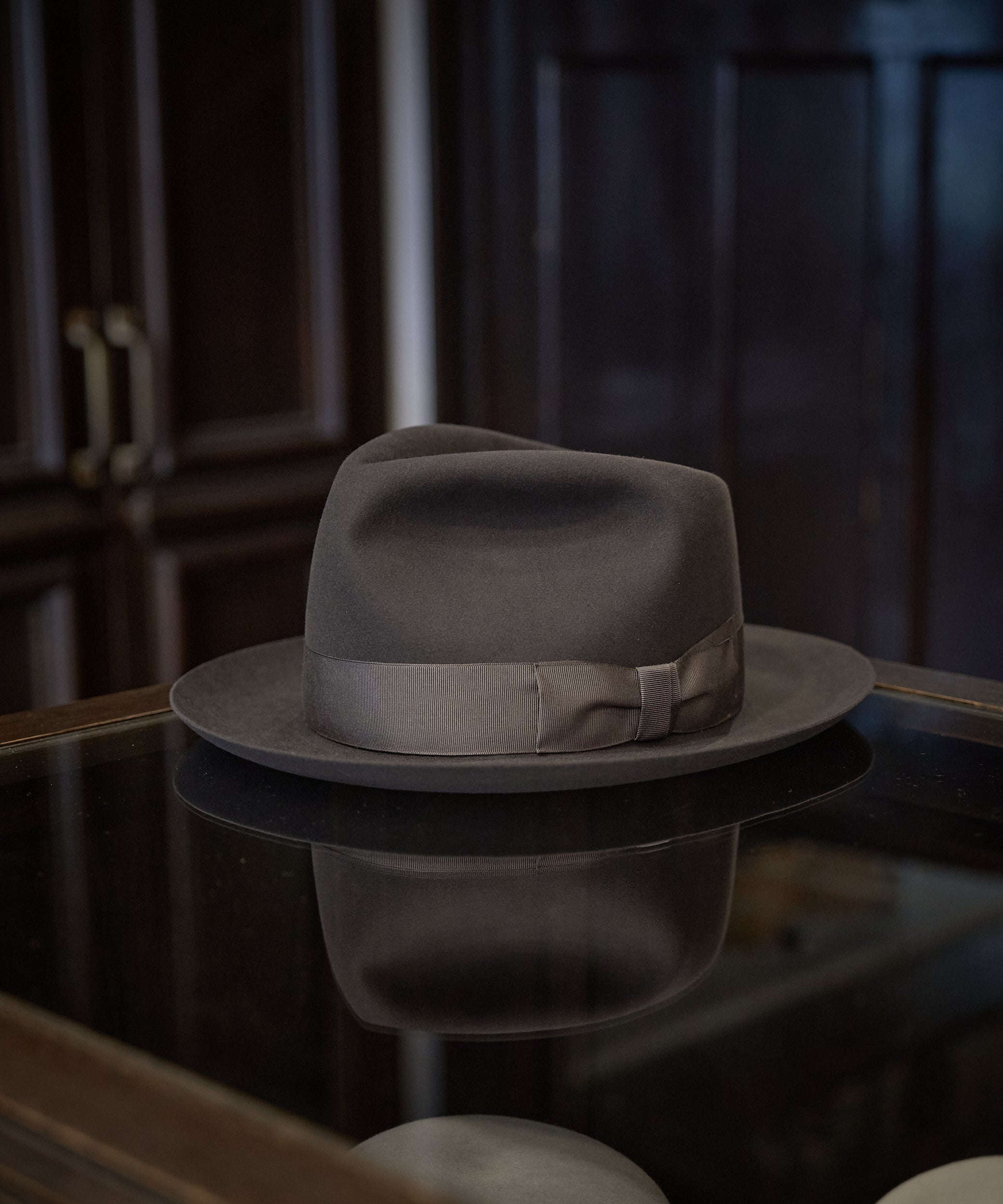 THE FAT HATTER グレー フェルトハット KALEE THE FAT HATTER グレー フェルトハット KALEEの通販はau PAY
