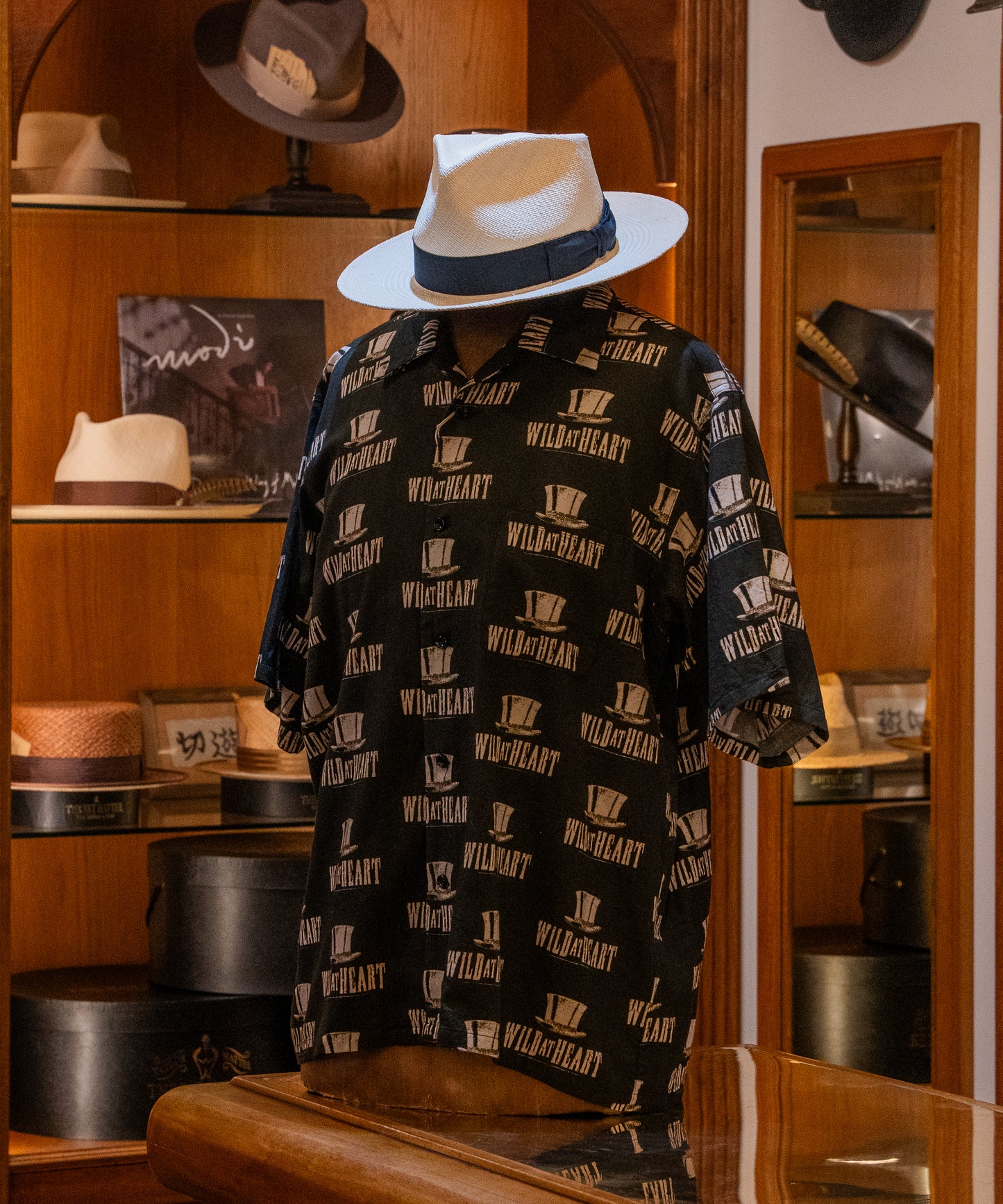 "SILK HAT"Cotton Open Collar S/S SHIRT 8261011