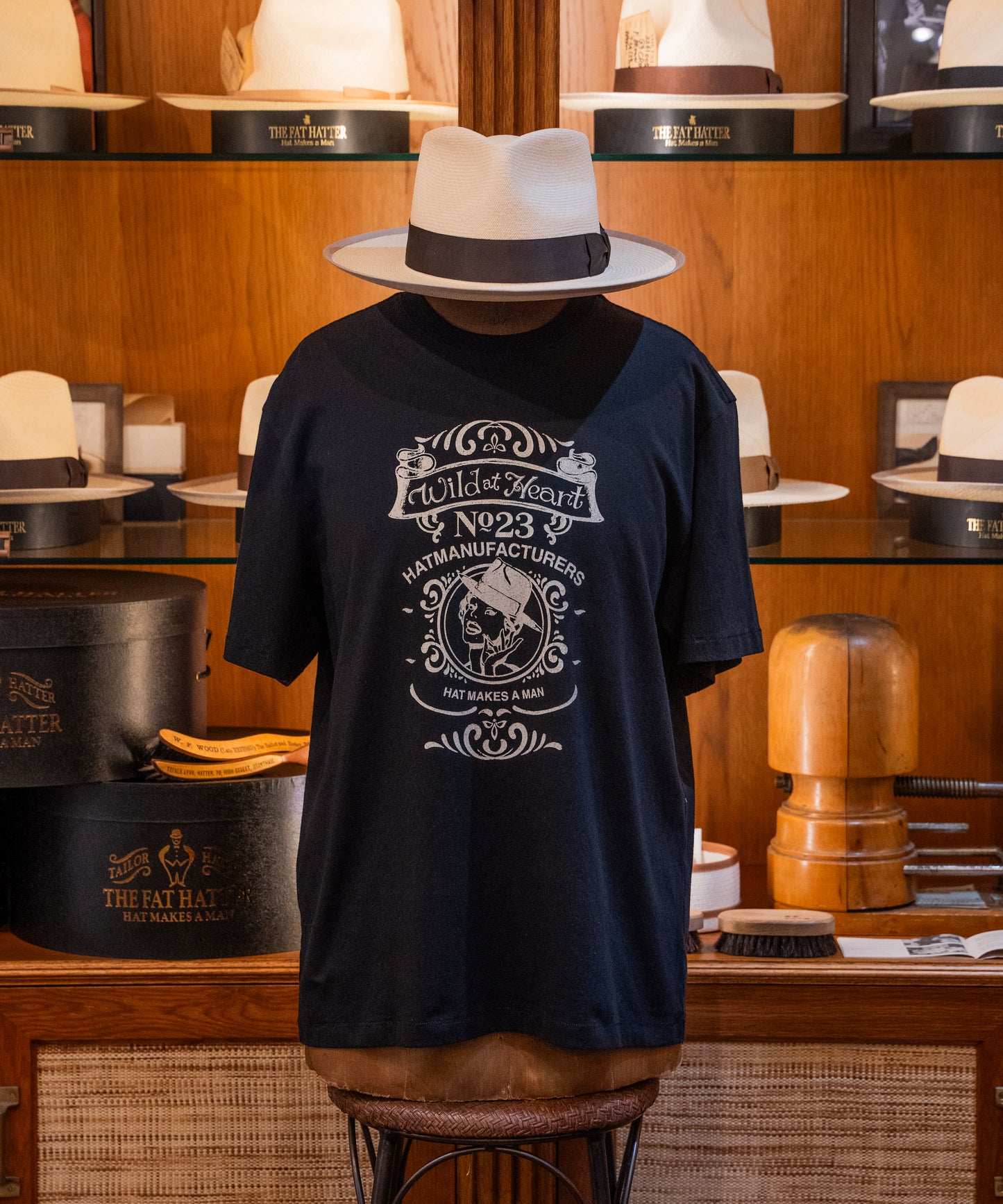 "PIN UP" 6.2oz Crew Neck S/S TEE 8261013