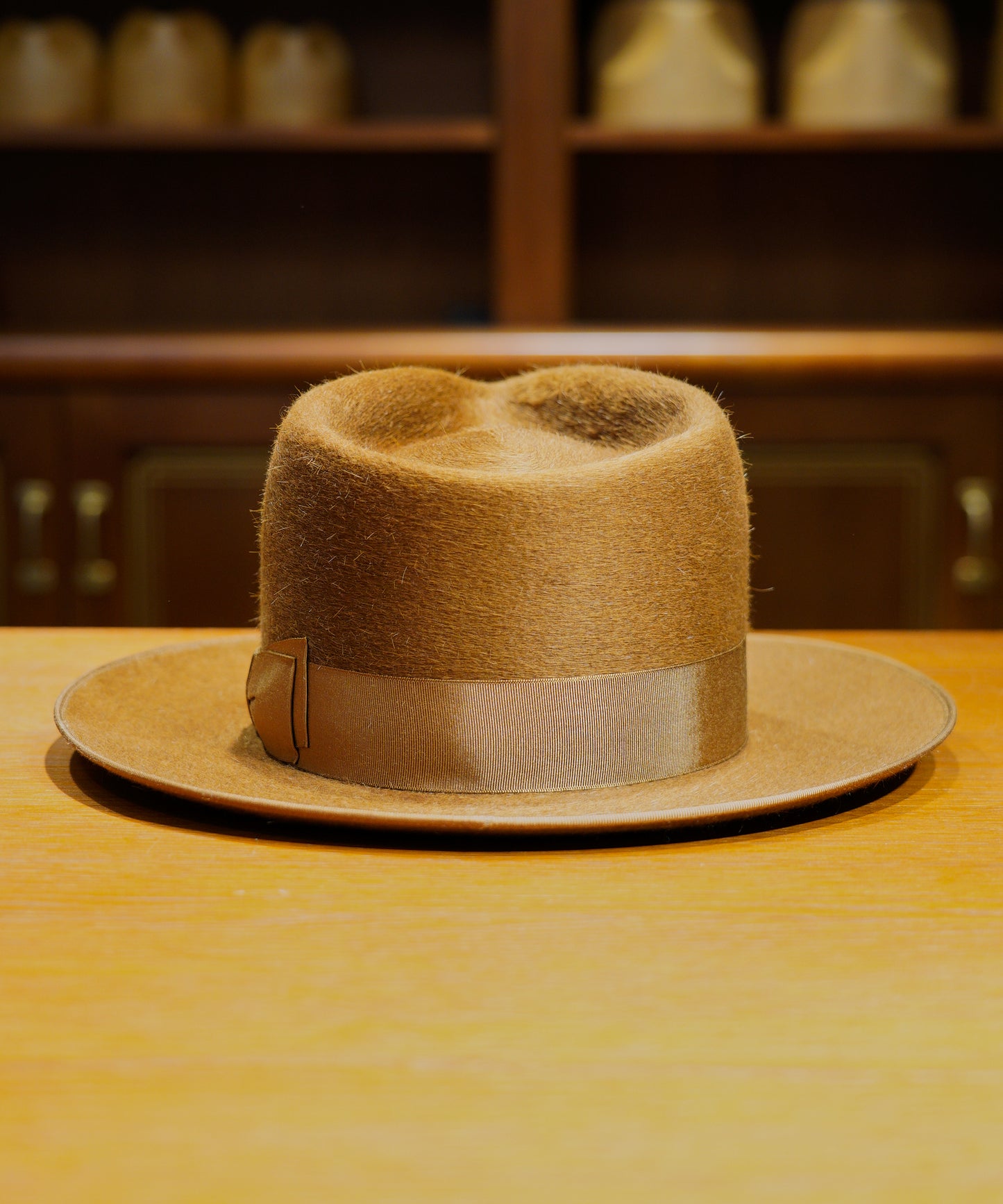 JOHN DOE / DEAD STOCK RABBIT & CAMEL MIX QUALITY (60cm)
