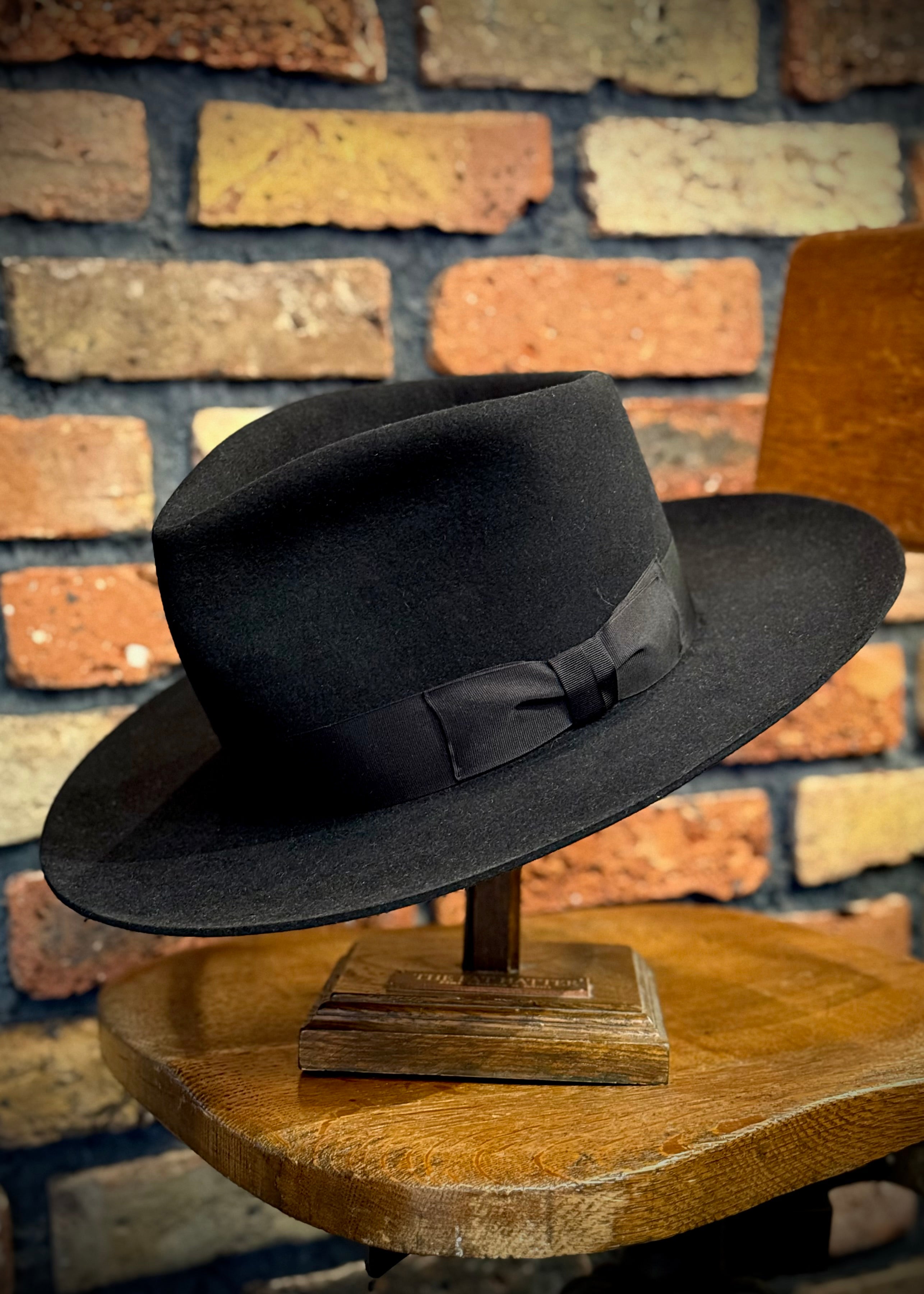 The Fat Hatter john do 58cm ラビット ボックス付 The Fat Hatter john do 58cm ラビット ボックス付 JOHN DOE – THE FAT