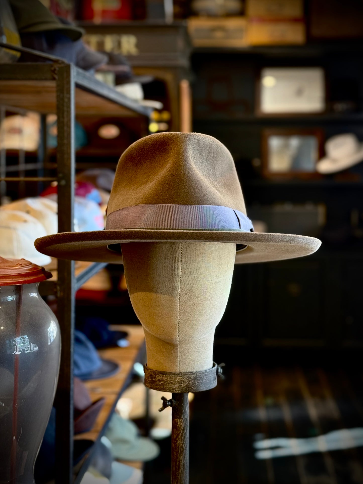 JOHN DOE / 200g RABBIT QUALITY (59cm)