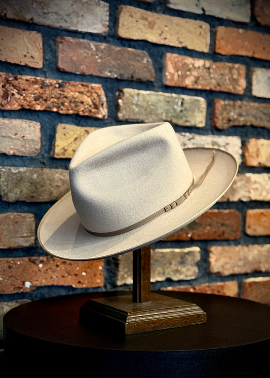 JOHN DOE DEAD STOCK / RABBIT QUALITY（58cm）