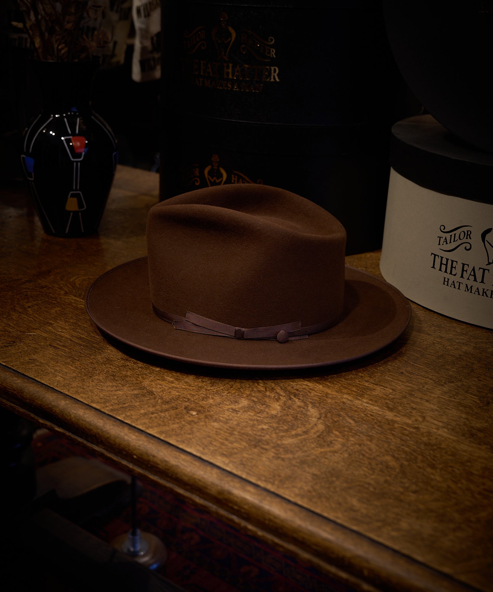 JOHNNY – THE FAT HATTER