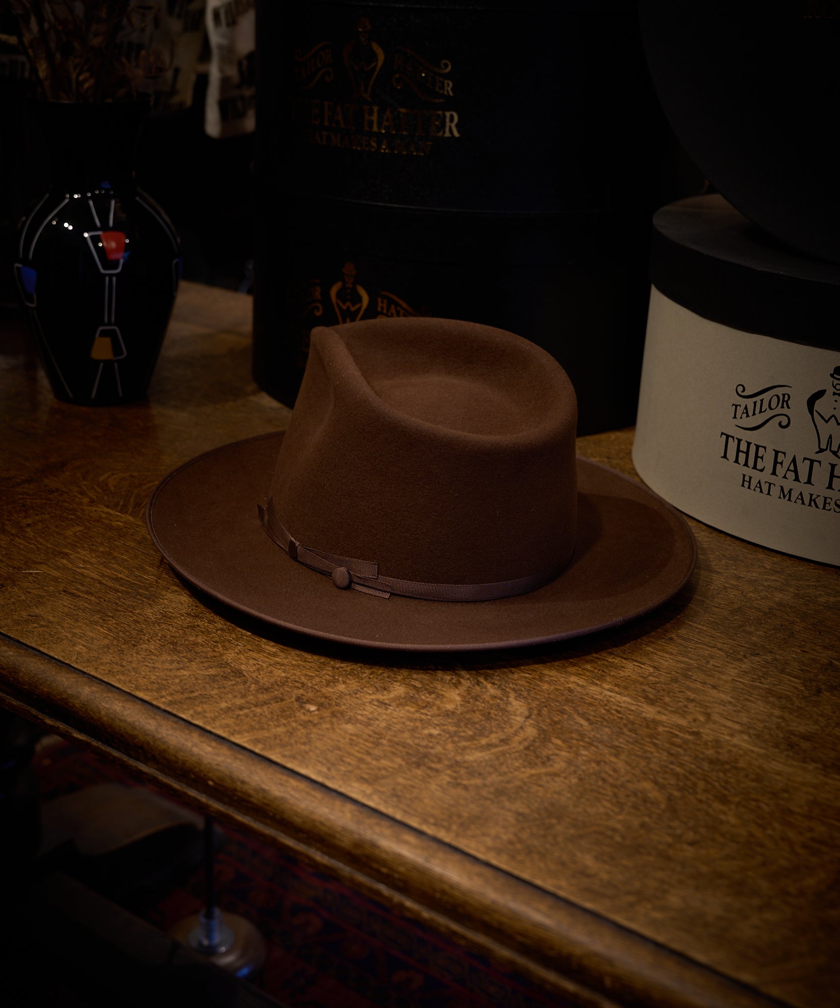 JOHNNY – THE FAT HATTER